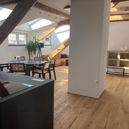 Split Rooftop Loft Exterior foto